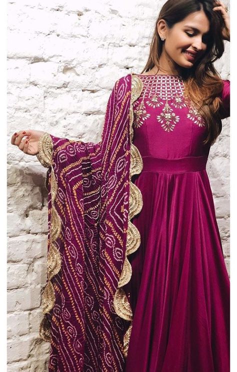 Beautiful Silk Long Dress/ Gown . Embellished with hand embroidery work with zardose work and kasab, sequins and beads.  Paired with bandhani dupatta with scalloped lace. #gown #dress #vasavishah #festival Khatwork Kurti, Anarkali Designs, Indian Ethnic Fashion, Bandhani Dupatta, Designer Anarkali Dresses, Bandhani Dress, Silk Style, Indian Gowns Dresses, Festive Collection