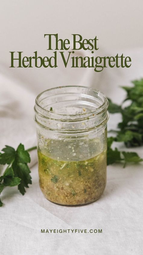 Freshen up your meals with a herb salad dressing that’s also perfect as a marinade! This recipe is not only easy but fully customizable. Add your favorite herbs and tailor it to your taste. Get the recipe now! #CustomRecipes #SaladLove #saladdressing #vinaigrette Herb Salad Dressing, Herb Dressing Recipe, Fresh Herb Salad, Herb Vinaigrette, Fresh Herb Recipes, Herb Dressing, Healthy Dressing, Healthy Lunches For Work, Vinaigrette Salad