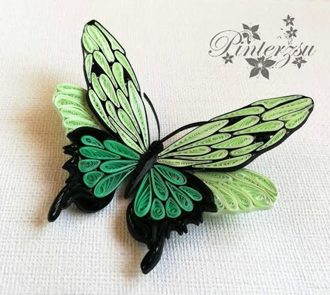 Quilled Butterfly Pattern, Paper Quilling Ideas, Quilling Butterflies, Quilled Butterfly, Quilling Images, Quilling Butterfly, Arte Quilling, Quilling Animals, Paper Quilling Tutorial