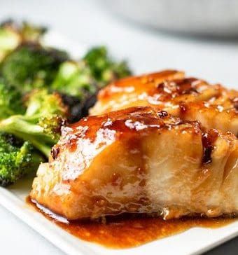 Honey Garlic Alaskan Black Cod with Broccoli Recipe| Angling Unlimited Alaskan Cod Recipe, Cod Fish Recipes, Cod Recipe, Black Cod, Honey Garlic Sauce, Broccoli Recipe, Cod Recipes, Kitchen Time, Cod Fish