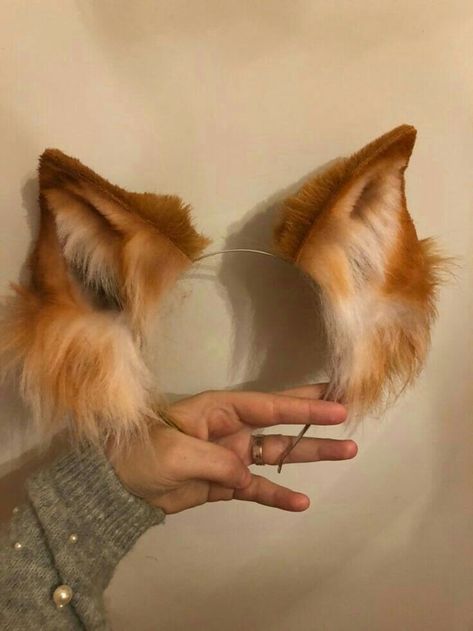 Wolf Ears And Tail, Fox Ears And Tail, Celana Jogger Wanita, V Chibi, Wolf Ears, Cosplay Inspiration, Romper Designs, Fox Ears, Animal Costumes