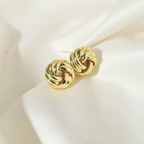 NWT 18K Gold Plated Twist Knotted Stud Earrings Gold Knot Earrings, Knot Stud Earrings, Knot Studs, Owl Earrings, Twist Knot, Knot Earrings, Christmas Gift Jewelry, Love Knot, Flower Earrings Studs