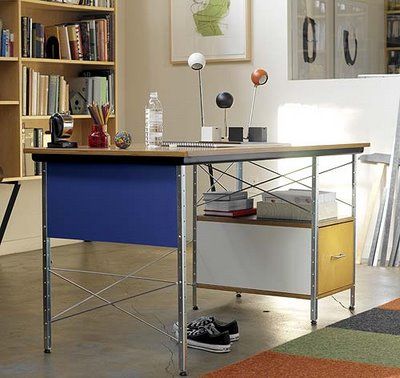 Eames Desk Unit Eames Desk, Desk Modern Design, Desk Units, Modern Workspace, Oak Shelves, Oak Desk, Desk Shelves, Ray Eames, Spare Bedroom