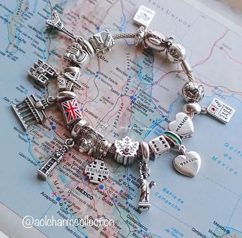 Pandora Bracelet Travel Theme, Pandora Travel Bracelet Ideas, Pandora Travel Bracelet, Pulsera Pandora Charms Ideas, Travel Pandora, Pandora Travel Charms, Pandora Jewlery, Pandora Travel, Travel Charm Bracelet