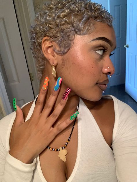 Blonde Twa Hairstyles, 4c Hair Pixie Haircut, Big Chop Styles With Color, Bald Curly Hair, Ash Brown Pixie Haircut, Short Colored Hair Black Women Big Chop, Big Chop Colored Hair, Black Twa Natural Hair, Big Chop Dyed Hair