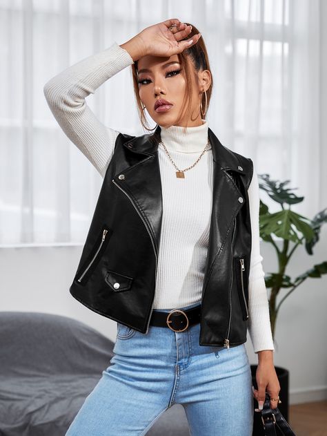 Sleeveless Biker Jacket Outfit, Sleeveless Leather Jacket Outfit, Sleeveless Leather Jacket, Jacket Without Sleeves, Biker Jacket Outfit, Womens Moto Jacket, Women Outerwear, Outfit Check, Women Jackets