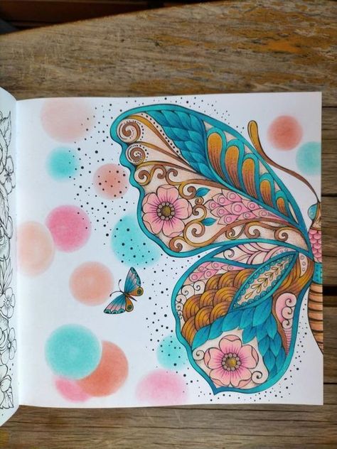 Rainbow Art Ideas, Mandala Drawing Butterfly, Beautiful Drawings Easy Colourful, Colourful Butterfly Drawing, Colorful Drawings Doodles, Simple Colour Pencil Drawings, Drawing Ideas Creative Unique Colourful, Colourful Drawing Ideas Creative, Butterfly Bullet Journal