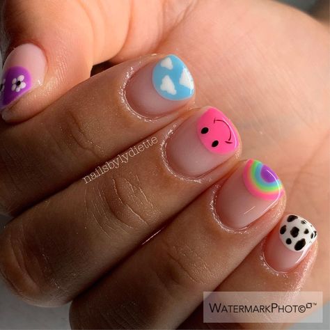 Cute Nails For Kids 9-10, Nails Kids Cute, Kid Nail Designs Easy, Simple Nail Designs For Short Nails, Children Nails Designs For Kids, Toddler Nail Ideas, Kids Nail Designs Simple, Toddler Nails Designs Kids, Kids Gel Nails