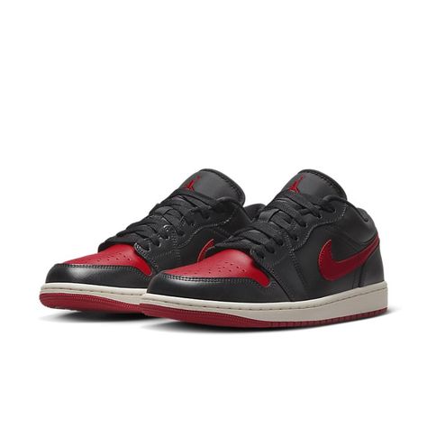 DC0774-061 Jordan 1 Low Women, Jordan Noir, Jordan 1 Low Bred, Air Jordan 1 Women, Nike Air Jordan 1 Low, Jordan Model, Womens Air Jordans, Nike Dunk High, Air Jordan 6