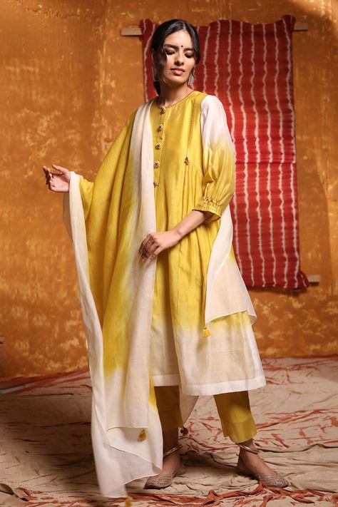 Buy Yellow Handloom Chanderi Dyed Round Ombre Gathered Kurta Pant Set For Women by Shivani Bhargava Online at Aza Fashions. Mustard Dip, Desi Wedding Dresses, Kurta Patterns, Fancy Dresses Long, Floral Print Pants, Dip Dyed, Indian Suits, Straight Kurta, Stylish Dresses For Girls