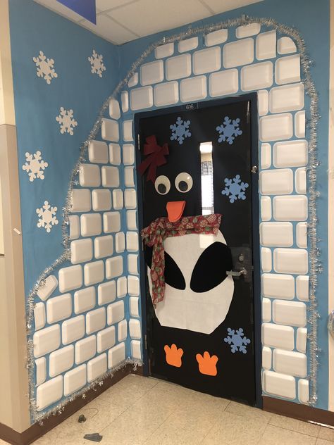 Winter Wonderland Christmas Door Decorations, Winter Wonderland Door Contest, Igloo Classroom Door Ideas, Snow Classroom Decorations, Winter Themed School Hallway, Igloo Door Decoration, Winter Wonderland Theme Door, Antarctica Classroom Decorations, Polar Bear Door Decoration