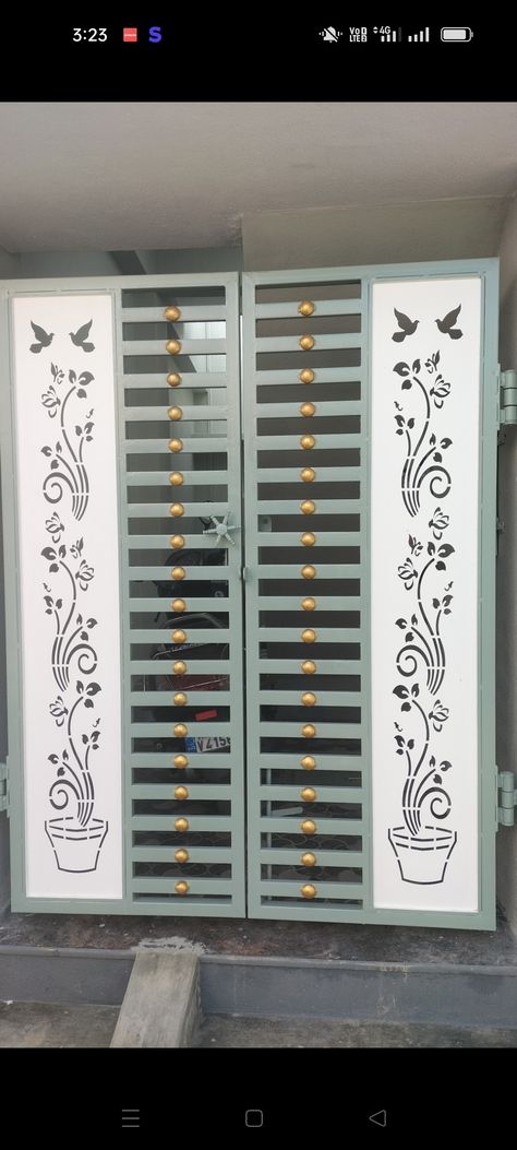 Cnc Gate Design, Main Grill Gate Design, Gate For Porch, Simple Main Gate Design, Gates For Stairs, दरवाजा डिजाइन, Modern Steel Gate Design, Iron Main Gate Design, Porch Gate