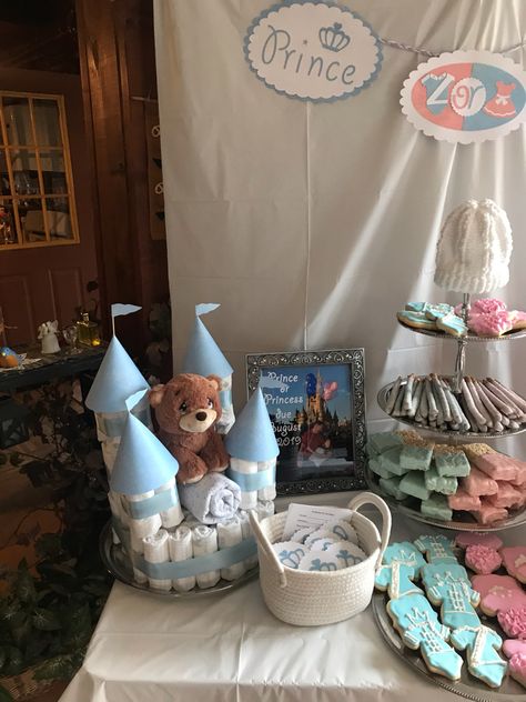 Gender Reveal Prince Or Princess Theme, Fairytale Gender Reveal, Sleeping Beauty Gender Reveal, Prince Or Princess Gender Reveal, Princess Gender Reveal, Gender Reveal Party Theme, Gender Reveal Themes, Princess Theme, Baby Reveal