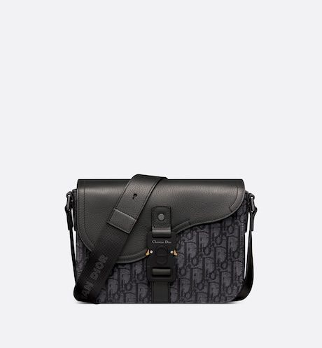 Dior Bag For Men, Dior Saddle Bag Men, Dior Men Bag, Masc Clothing, Mens Designer Bag, Expensive Bag, Men Dior, Men Bag, Dior Oblique