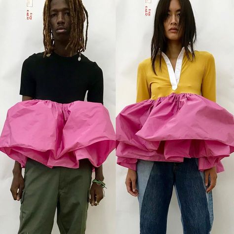 LUTZ HUELLE on Instagram: “LEFT OR RIGHT? 🔥 - - - - #lutzhuelle #pinktop #shadowpants #couturetop #couture #inspiration #styleinspiration #stylegram #lotd #ootd…” Couture Tops, Left Or Right, Pink Tops, Ballet Skirt, Ruffle Blouse, Ootd, Style Inspiration, Couture, Photo And Video