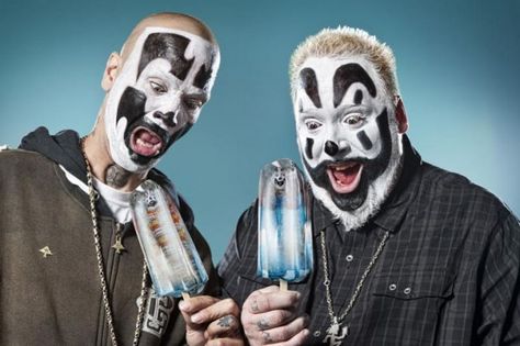 How to Choose the Best Popsicle Juggalo Makeup, Famous Portrait Photographers, What Is A Juggalo, Juggalo Family, Violent J, Dani California, White Face Paint, Famous Portraits, Facial Recognition Technology