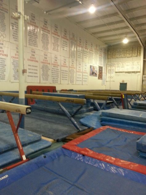 Beam workout Beam Gymnastics, Gymnastics Aesthetic, Gymnastics Center, Gymnastics Beam, Gymnastics Coach, Gymnastics Room, Gymnastics Gym, Gymnastics Coaching, Gymnastics Training