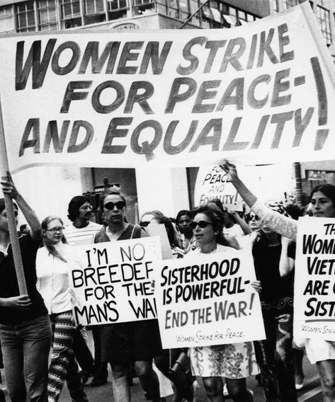 Perfect Protests Don’t Exist, But We All Have A Part To Play #refinery29 https://www.refinery29.com/en-us/2017/03/144416/a-day-without-a-woman-strike-essay Feminism Photography, Second Wave Feminism, English Notes, What Is Feminism, Womens Movement, Womens Equality, Literary Theory, Feminist Movement, Womens History Month