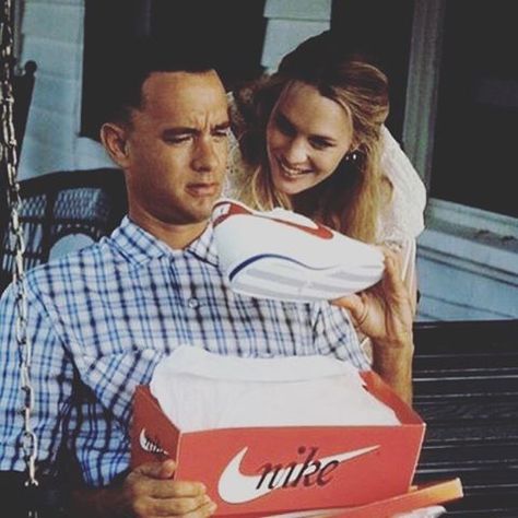 Life is like a box of sneakers... #frilldoe #nike #adidas #flyfootguy #sneakeraddict #sneakercommunity #kicks Forrest Gump Movie, Forrest Gump 1994, Nike Classic Cortez Leather, Forest Gump, Film Vintage, Bon Film, Sneaker Trend, Nike Classic Cortez, Classic Cortez