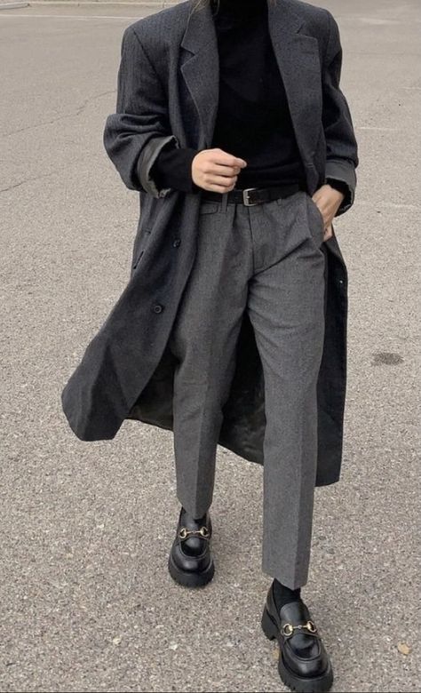 Dark Academia Fashion Men, Chunky Loafers Outfit, Dark Academia Outfits, Dark Academia Outfit, Academia Outfit, Loafers Outfit, Academia Outfits, Lakaran Fesyen, Dark Academia Fashion