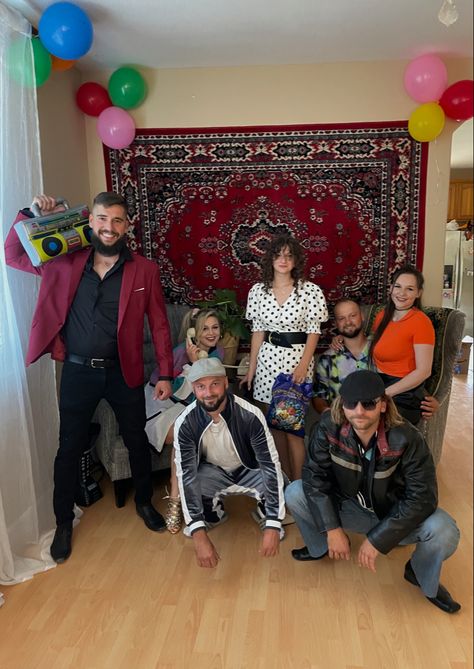 #backto90s #throwbackparty #russian #partyideas #outfitideas #90stheme #party #russianparty Russian Themed Party, Ny Party, Russian Party, Throwback Party, Trash Party, Russian Christmas, 90s Theme, Russian Style, Russian Fashion