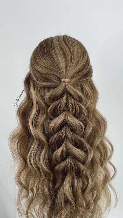 sandimonzon on Instagram: Happy Monday Quick tutorial 🚨🚨🚨 I added extensions from @hairlocs #atlantaweddings #atlantaweddingvenue #atlantahairstylist… Cute Prom Hairstyles, Hairstyle Examples, Formal Hairstyles For Long Hair, Simple Prom Hair, Fesyen Rambut, Vlasové Trendy, Dance Hairstyles, Prom Hairstyles For Long Hair, Hair Stylies