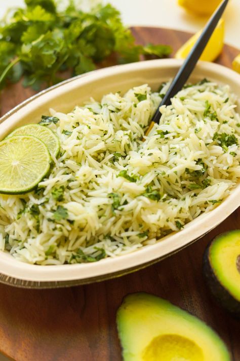 Chipotle Cilantro Lime Rice | Moribyan Chipotle Cilantro Lime Rice, Chipotle Recipes Chicken, Chipotle Shrimp, Homemade Chipotle, Cilantro Rice, Ramadan 2023, Cooking Jasmine Rice, Rice Side, Perfect Rice