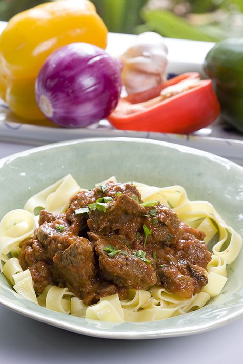 Ostrich Goulash Recipes, Ostrich Recipes Meals, Ostrich Meat Recipes, Emu Recipes, Ostrich Recipes, Parsley Rice, Ostrich Meat, Healthy Hearty Meals, Farm Recipes