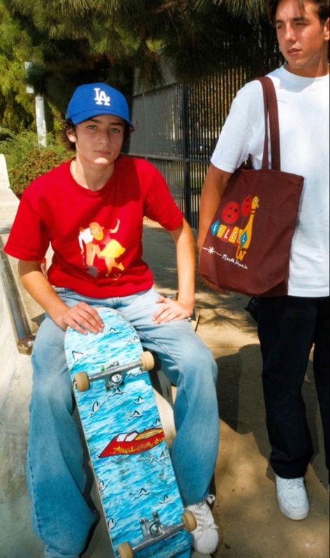 sunny suljic, illegal civ Indie Fashion Men, Sunny Suljic, Illegal Civ, Punk 90s, Skate Vibes, Skate Photos, Skater Boys, Mid 90s, Trendy Boy Outfits