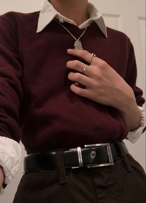 Dark Academia Outfit Inspo Men, Button Down Shirt Outfit Professional, Masc Outfits Dark Academia, Dark Academia Nonbinary Fashion, Vintage Victorian Aesthetic Outfits, Outfit Ideas Dark Academia Casual, Dark Acedamia Outfits Masculine, Male Acedamia Fashion, Habidashery Shop