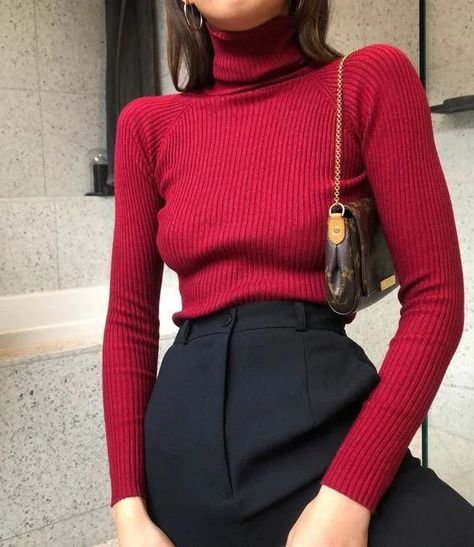 a3545bd79d31f9a72d3a78690adf73fcdesc49970101ri Simple Business Outfits, Dressy Sweaters, Outfits Dressy, Outfit Chic, Pullover Outfit, Turtle Neck Sweater, Elegante Casual, Fashion Business, Mode Inspo