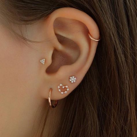 Shop our great range of minimalist stacking earrings and hoop ear piercings. We ship worldwide! These cartilage ear piercings are also ideal for upper lobe as well as helix, tragus, conch, rook, snug Upper Ear Piercing, Minimalist Ear Piercings, Unique Ear Piercings, Ear Piercings Chart, Cool Ear Piercings, Pretty Ear Piercings, Cartilage Piercings, Cute Ear Piercings, Ear Style