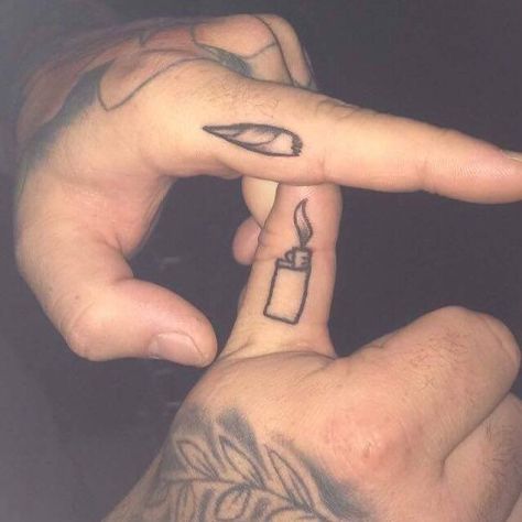 Lighter and joint line up when jar is closed Matching Friend Tattoos, Cute Couple Tattoos, Bestie Tattoo, Couple Tattoos Unique, Couples Tattoo Designs, Парные Тату, Bff Tattoos, Matching Couple Tattoos, Tattoo Girls