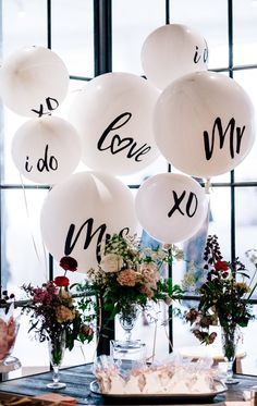 Engagement Party Checklist, Wedding Balloon Decor, Mr And Mrs Balloons, Engagement Party Planning, Deco Ballon, Party Checklist, Wedding Balloon Decorations, Love Balloon, Engagement Party Decorations