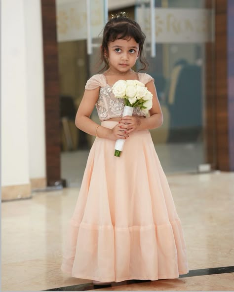 Kids Latest Dress Designs, Kids Lehanga Design, Traditional Dresses For Kids, Engagement Dress For Groom, Latest Traditional Dresses, Girl Frock, Latest Bridesmaid Dresses, Western Dresses For Women