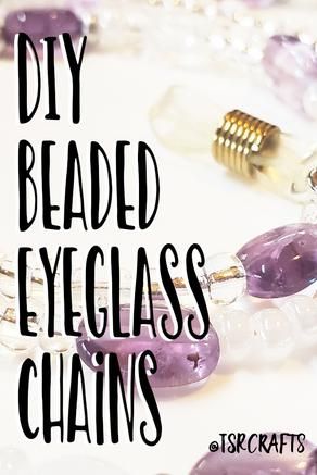 DIY Beaded Eyeglasses Chain Tutorial Diy Beaded Eyeglass Chain, Diy Eyeglass Chain How To Make, Diy Glass Bead Jewelry, Beaded Eyeglass Lanyard Diy, Aesthetic Glasses Chain, Diy Beaded Glasses Chain, Eye Glass Chains Handmade, Glasses Holder Diy Eyeglasses, Eyeglass Chain Diy