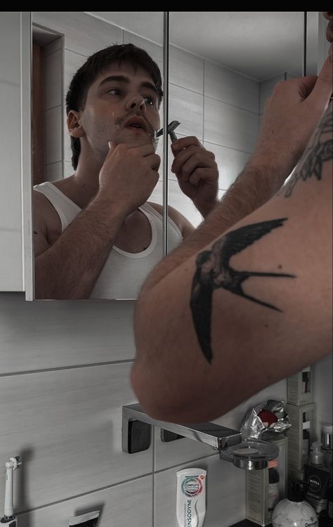 Shaving Pose Reference, Shaving Aesthetic Men, Shave Aesthetic, Shaving Aesthetic, Chapbook Design, Man Shaving, Beauty Retail, Blade Tattoo, Check Lists