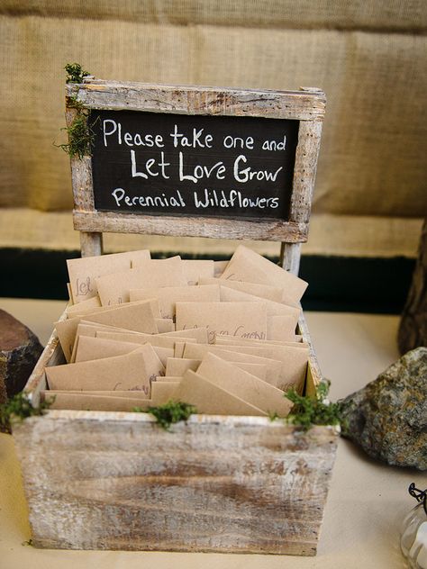 Contribute to your guests' gardens and match the vibe of your wedding with a package of wildflower seeds as your wedding favor. Budget Friendly Wedding Favours, Wedding Favours Bottles, Homemade Wedding Favors, Wedding Bottle Opener Favors, Cheap Wedding Decorations, Favour Jars, Guest Favors, Let Love Grow, Creative Wedding Favors