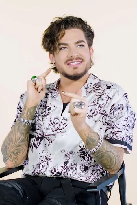 Adam Lambert Singing Lady Gaga’s "You and I" Is the Cover We Never Knew We Needed Song Association, Yes Queen, Lady Gaga Song, Rihanna Love, Male Singers, Rock And Roll Fashion, Adam Style, Leadership Lessons, Nat King Cole