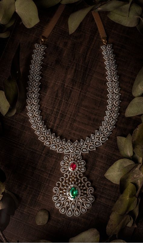 Diamond Choker Indian Bridal, Long Diamond Necklace, Kundan Jhumka, Diamond Necklace Indian, 22 Carat Gold Jewellery, Indian Diamond Jewellery, Bridal Diamond Necklace, Long Haram, Diamond Pendants Designs