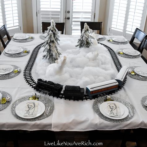 Polar Express Kids' Tablescape - Live Like You Are Rich Polar Express Centerpieces, Polar Express Baby Shower Ideas, Polar Express Food Ideas, Polar Express Birthday Party, Polar Express Movie Night, Polar Express Kid, Polar Express Christmas Party, Polar Express Theme, Polar Express Movie