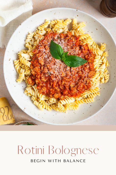 This rotini bolognese provides a rich and hearty flavor that is perfect for a weeknight dinner. A tomato based meat sauce with carrots, onions, veggies, and herbs tops al dente pasta to make a delicious pasta bolognese. Pasta Bolognese, Gluten Free Noodles, Rotini Pasta, Delicious Pasta, Bolognese Sauce, Easy Weeknight Dinner, Cooking Turkey, Meat Sauce, Easy Weeknight Dinners