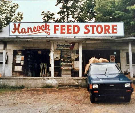 Hancock Feed Store Shelbyville Rd. Middletown, Louisville Ky. Now Mark's Feed Store restaurant. Western Business Casual, Western Business, Bison Meat, Feed Store, Meat Shop, Cox And Cox, Fine Art Landscape Photography, Historic Photos, Public Places