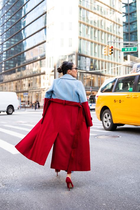 Color Block Done Right - Two Tone Coat for Fall & Winter - Wendy's Lookbook Coat For Fall, Blazer With Belt, Burgundy Pumps, Custom Made Prom Dress, Wendy's Lookbook, Color Block Coats, Blue Suit Jacket, Ladies Coat Design, Urban Chic Fashion