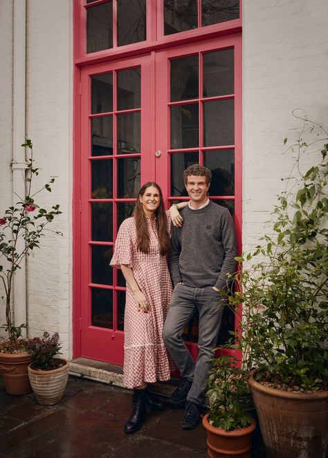 [h3]Lake Red in Exterior Eggshell – Rose Mann, co-founder of Farm Girl, at Farm Girl Notting Hill[/h3] “I’m obsessed with my newly painted doors in the Farm Girl courtyard. I adore this colour because it reminds me of walking the streets of Cartagena a few summers ago.” – Rose Front Door Farrow And Ball, Pink Front Door, Door Colour, Front Door Makeover, Door Paint Colors, Farrow And Ball Paint, Pink Door, Painted Front Doors, Farrow And Ball