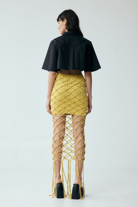 NET MAXI SKIRT | MELLOW YELLOW | Third Form | Women's Fashion on Sale | Shop Now — THIRD FORM Fall High Fashion, Cool Skirts, Macrame Skirt, Net Maxi, Outfits Crop Top, Cool Skirt, Macrame Fashion, Unique Skirt, Net Skirt