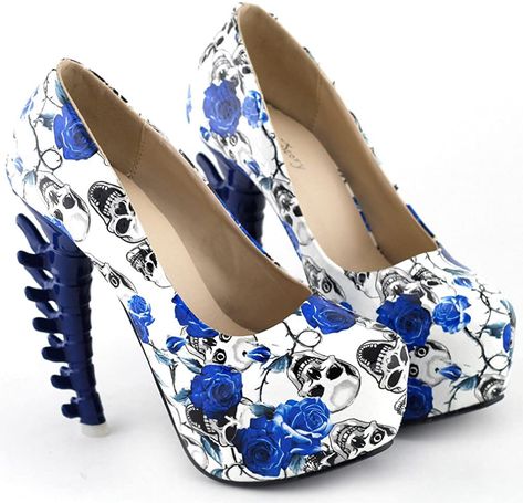 Skull Heels, Mode Shoes, Skull Gifts, Round Toe Pumps, Toes Designs, Super High Heels, Estilo Punk, Blue Roses, Skull Print