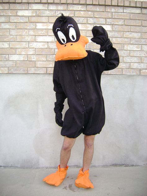 Daffy Duck Costume Diy, Daffy Duck Costume, Bugs Bunny Costume, Daisy Duck Costume, Belle Halloween, Cookie Monster Costume, Duck Costume, Duck Dress, Duck Costumes