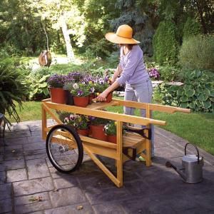 Build your own garden cart for hauling everything from bags of mulch to flats of flowers. Made from durable, straight-grain white ash, this heirloom cart will be a garden workhorse for years. Outdoor Woodworking Projects, Wooden Cart, Jardim Diy, Garden Cart, Flower Cart, White Ash, Family Handyman, Beginner Woodworking Projects, Soil Improvement