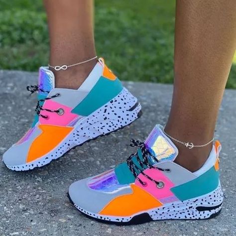 f4a4da9aa7eadfd23c7bdb7cf57b3112desc47821796ri Leopard Print Fashion, Fur Sneakers, Round Toe Sneakers, Sport Shoes Women, Sneakers Mode, Lacing Sneakers, Green Shoes, Yellow Fashion, Running Sneakers